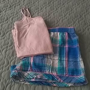 Women shorts with tank top